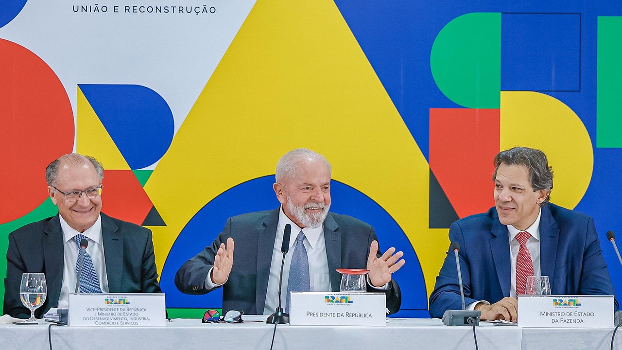 Da esq. para a dir.: Geraldo Alckmin, Lula e Fernando Haddad