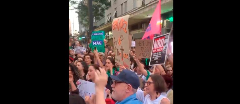 Manifestação em Porto Alegre