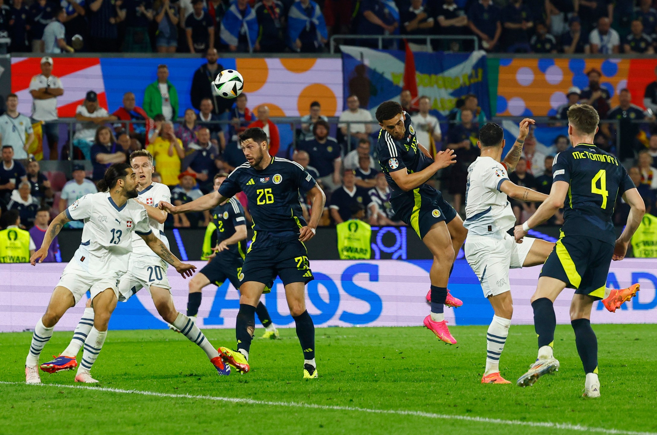 Escócia e Suíça empatam jogo da Eurocopa