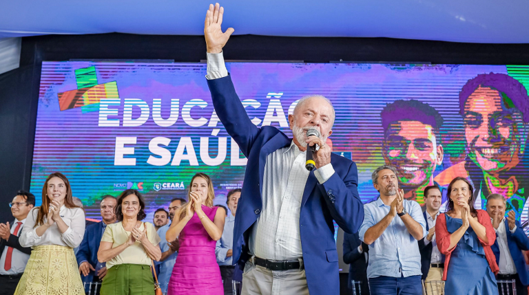 Presidente Luiz Inácio Lula da Silva durante a cerimônia de anúncios de investimentos para as instituições federais de educação do Ceará, no Palácio da Abolição, em Fortaleza - CE