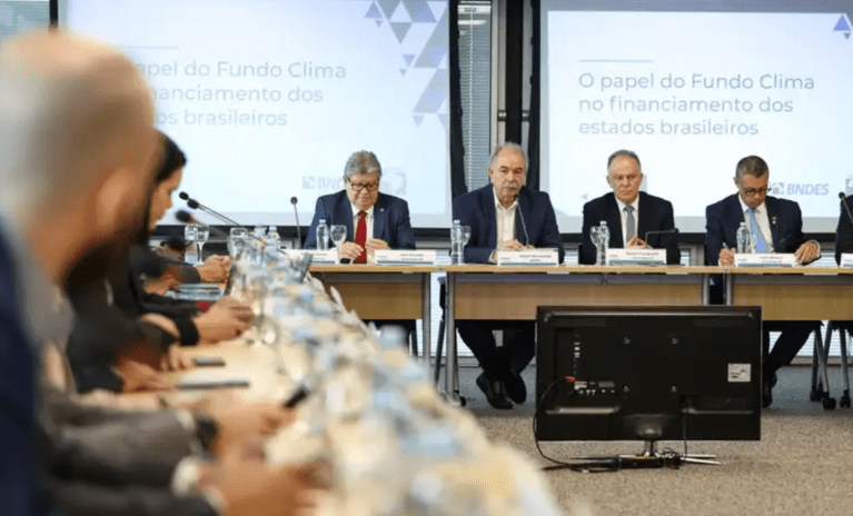 Rio de Janeiro (RJ), 10/07/2024 – Reunião de apresentação do Fundo Clima do Banco Nacional de Desenvolvimento Econômico e Social (BNDES) a governadores do Consórcio Brasil Verde, na instituição, no centro do Rio de Janeiro