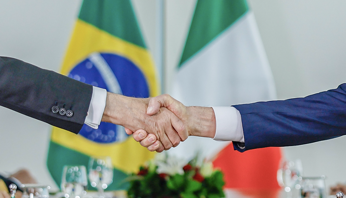 Presidente Luiz Inácio Lula da Silva durante reunião bilateral com o presidente da Itália, Sergio Mattarella, no Palácio do Planalto, em Brasília - DF