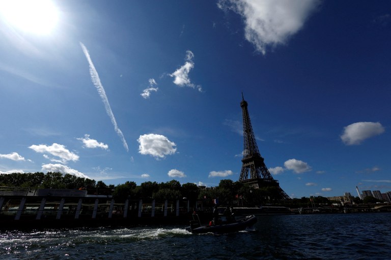 Teste técnico para cerimônia de abertura da Olimpíada de Paris no rio Sena
17/07/2023
REUTERS/Gonzalo Fuentes