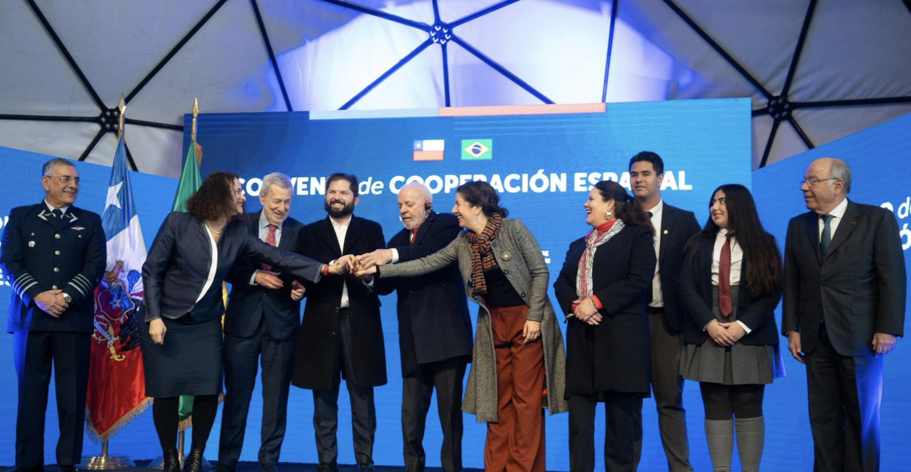 Lançamento da pedra fundamental do Centro Espacial Nacional do Chile