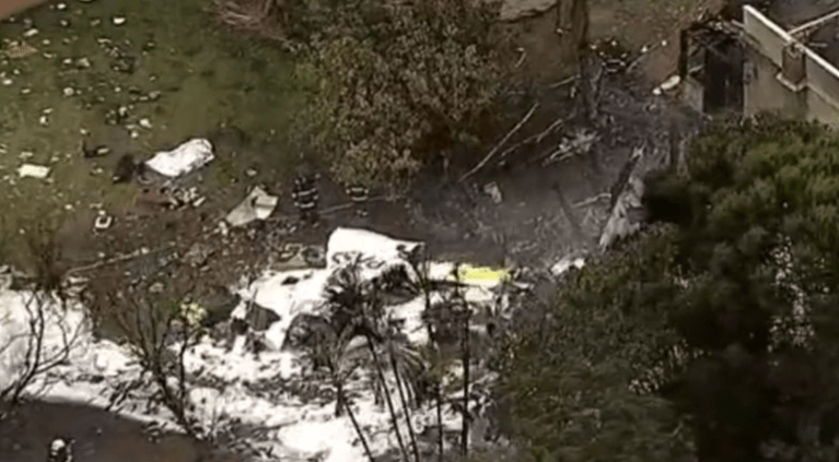 Avião da Voepass acidentado em Vinhedo