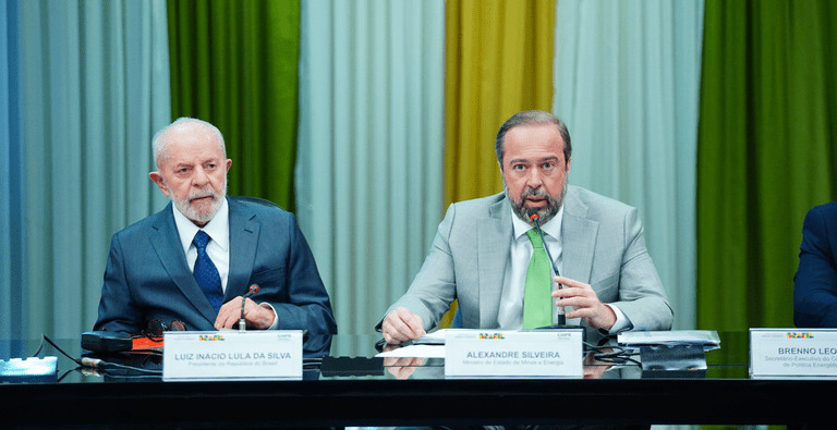 Lula e Alexandre Silveira em reunião do Conselho Nacional de Política Energética, 26 de agosto de 2024, Brasília-DF