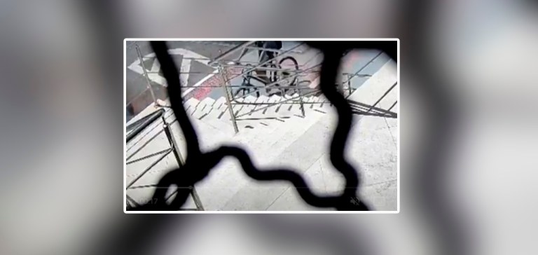 Homem de bicicleta no Espírito Santo