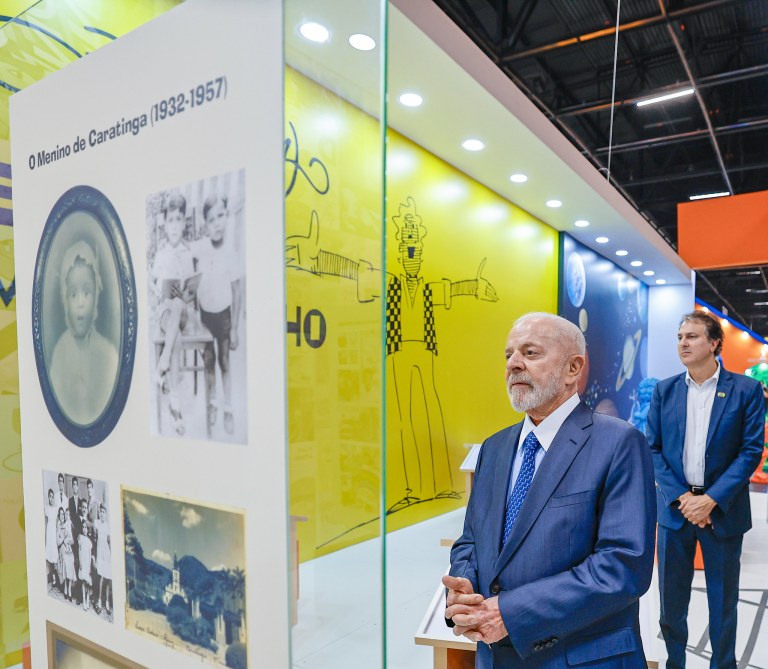 05.09.2024 - Presidente Luiz Inácio Lula da Silva durante visita à 27ª Bienal Internacional do Livro de São Paulo, no Centro de Convenções Distrito Anhembi, em São Paulo - SP