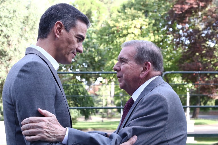 Pedro Sánchez e Edmundo González em Madri
12/9/2024