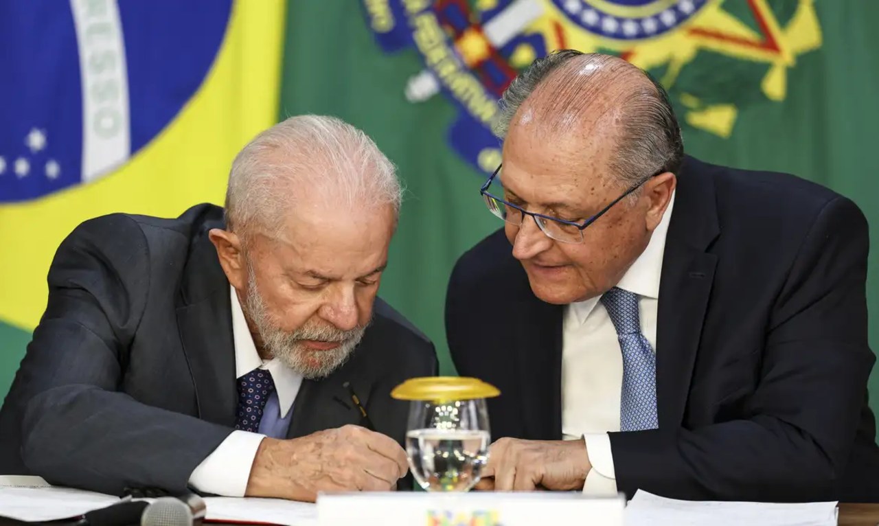 Presidente Luiz Inácio Lula da Silva e vice-presidente Geraldo Alckmin