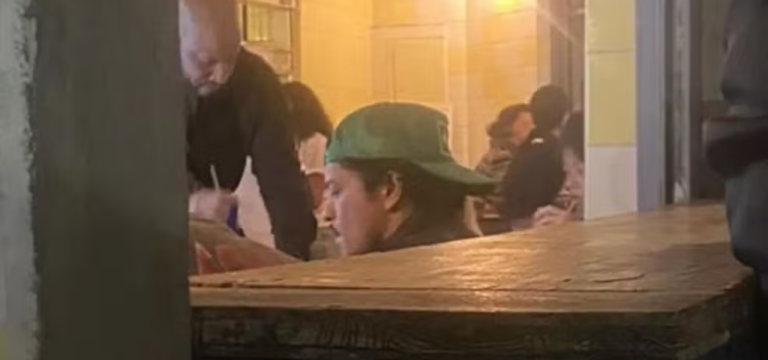 Bruno Mars em bar de São Paulo