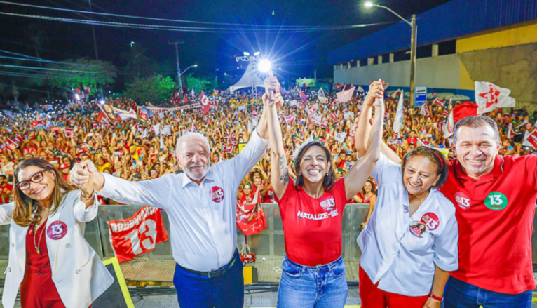 Comício pró-Natália Bonavides com a presença do presidente Lula em Natal (RN)