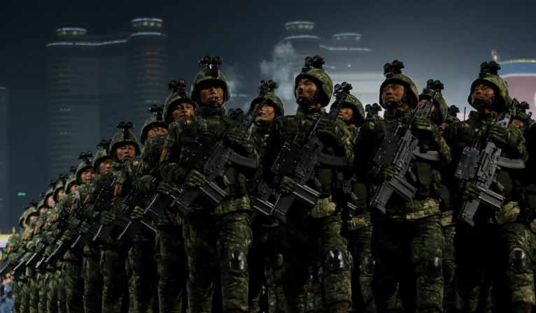 Soldados da Coreia do Norte