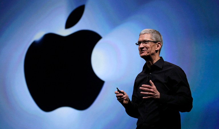 Tim Cook, da Apple, pede calma a China e EUA em assuntos de comércio