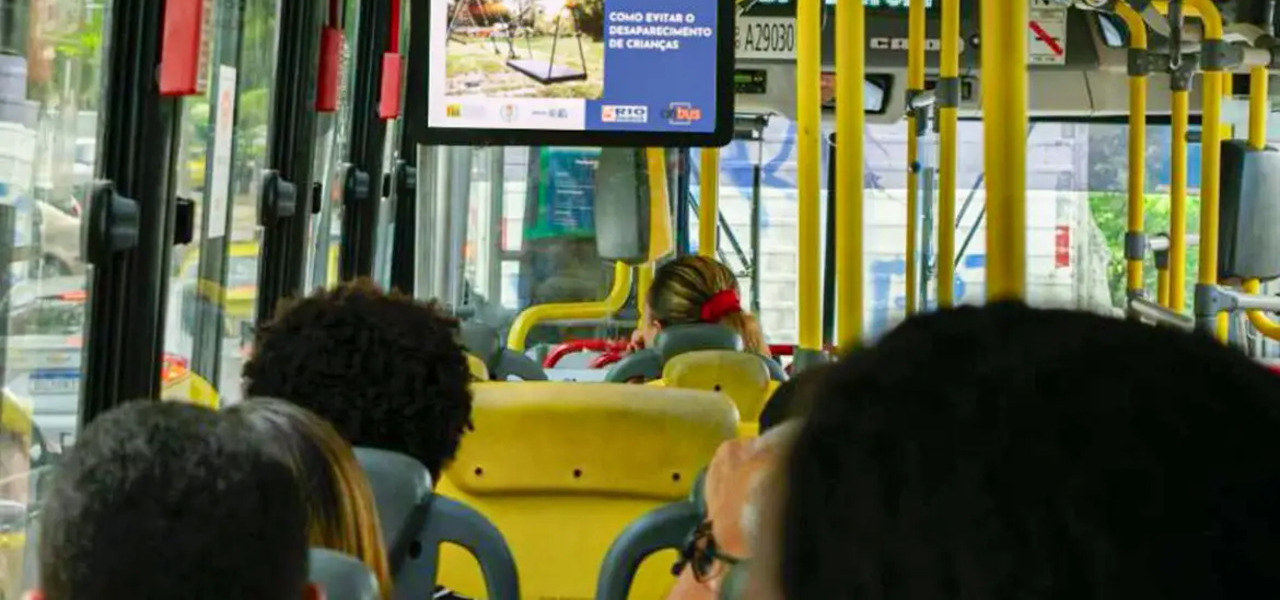 Interior de ônibus