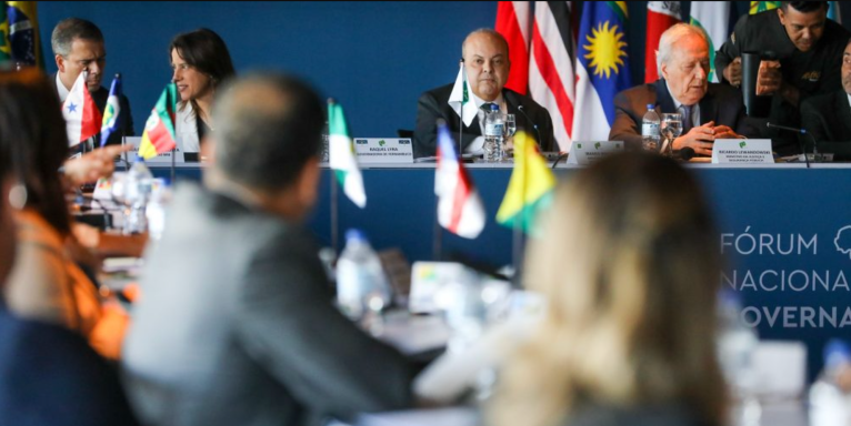 Ibaneis Rocha no encontro de governadores