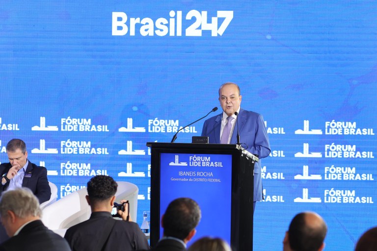 Ibaneis Rocha, governador do Distrito Federal