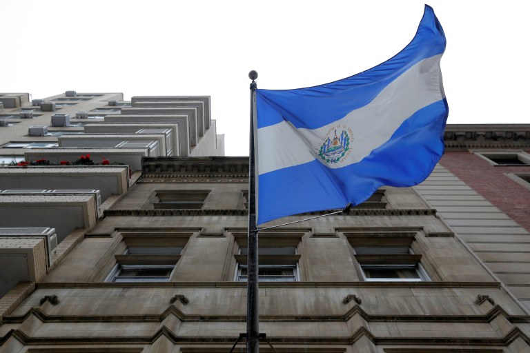 Foto da bandeira de El Salvador