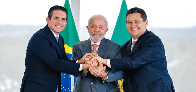 Hugo Motta, Lula e Davi Alcolumbre