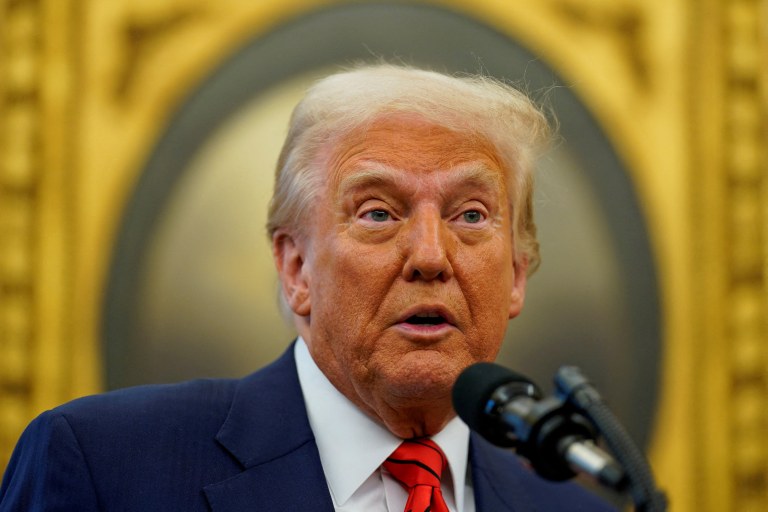Presidente dos EUA, Donald Trump, na Casa Branca, em Washington - 05/02/2025