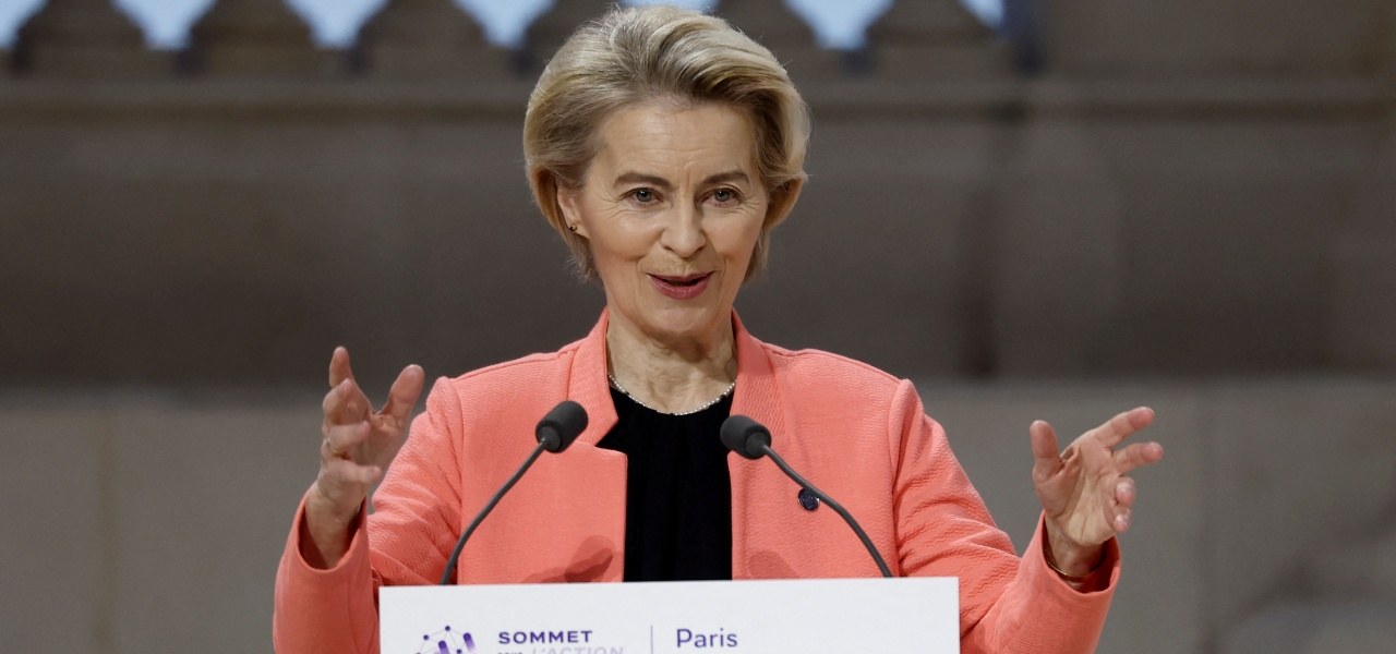Ursula von der Leyen em Paris