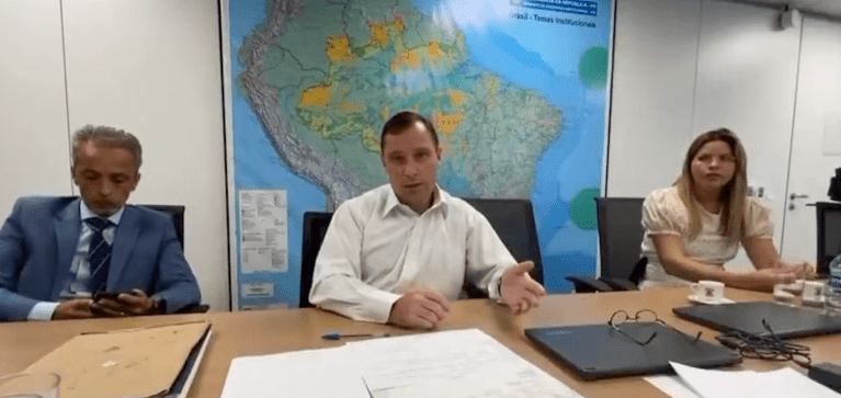 Mauro Cid presta depoimento à Polícia Federal