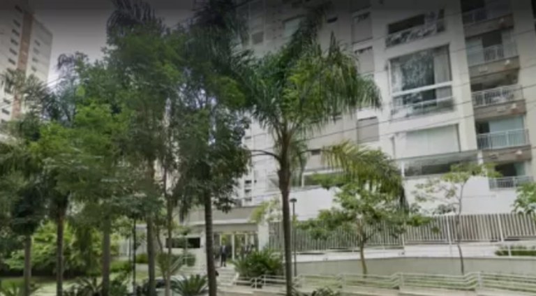 Médicos moram em prédio no Morumbi