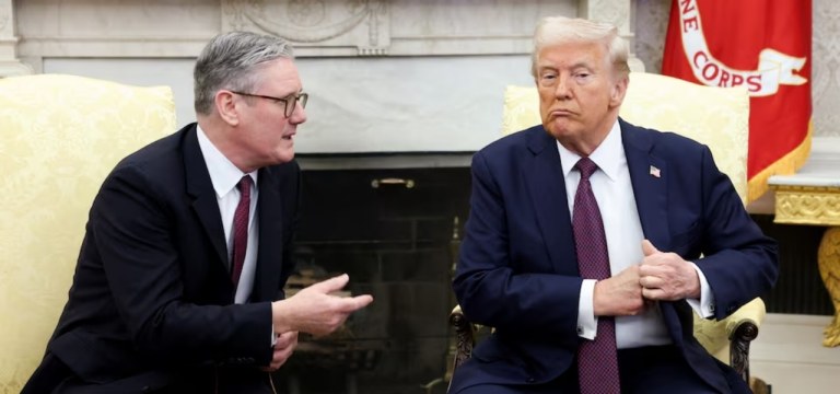 Keir Starmer, primeiro-ministro do Reino Unido, e Donald Trump, presidente dos EUA