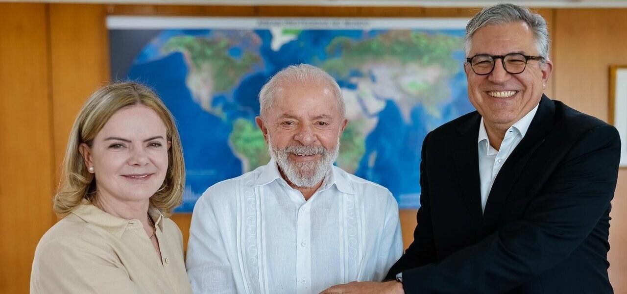 Gleisi Hoffmann, Lula e Alexandre Padilha