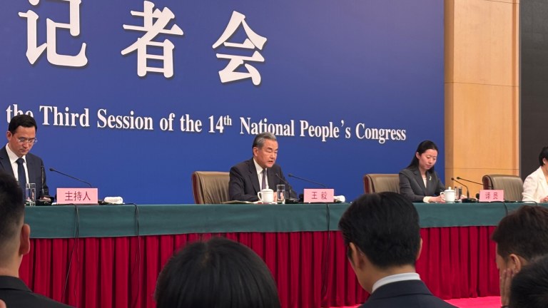 Coletiva de imprensa do chanceler chinês Wang Yi, em Pequim - 07/03/2025