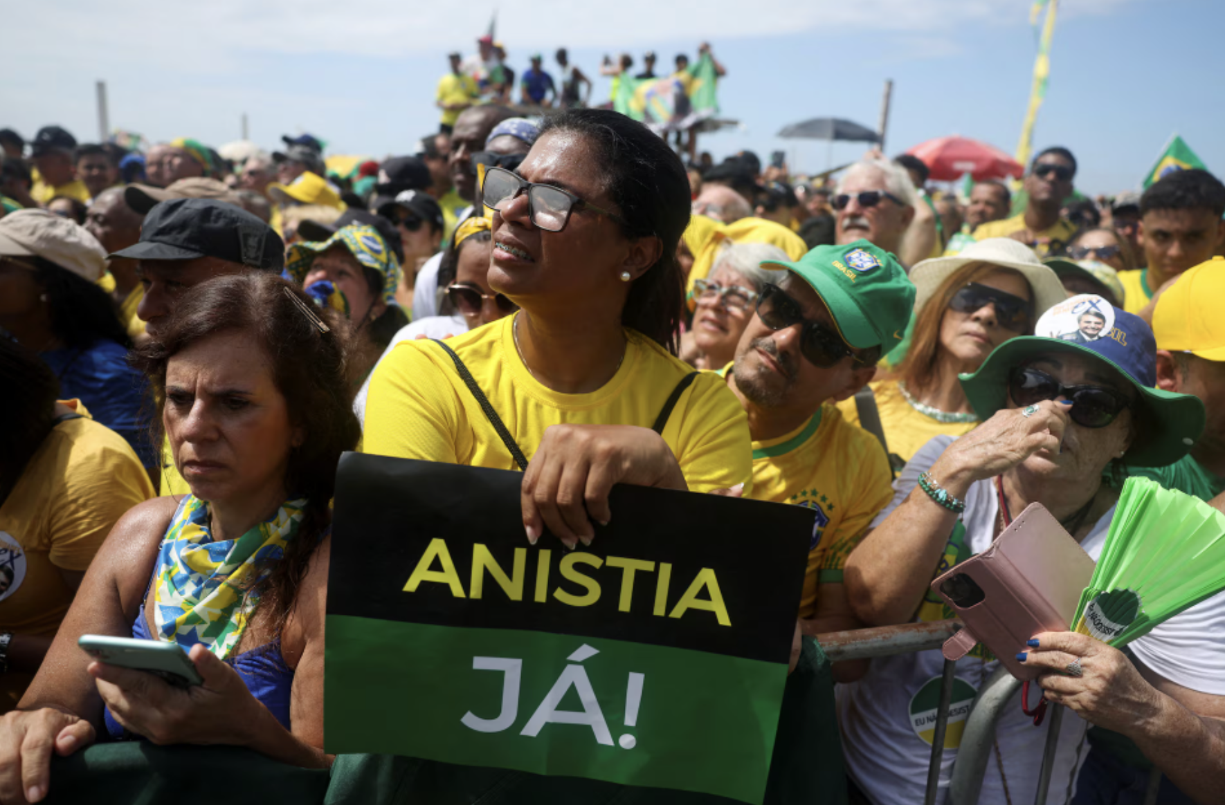 Ato pró-anistia aos golpistas do 8 de Janeiro em Copacabana, Rio de Janeiro-RJ - 17/03/2025