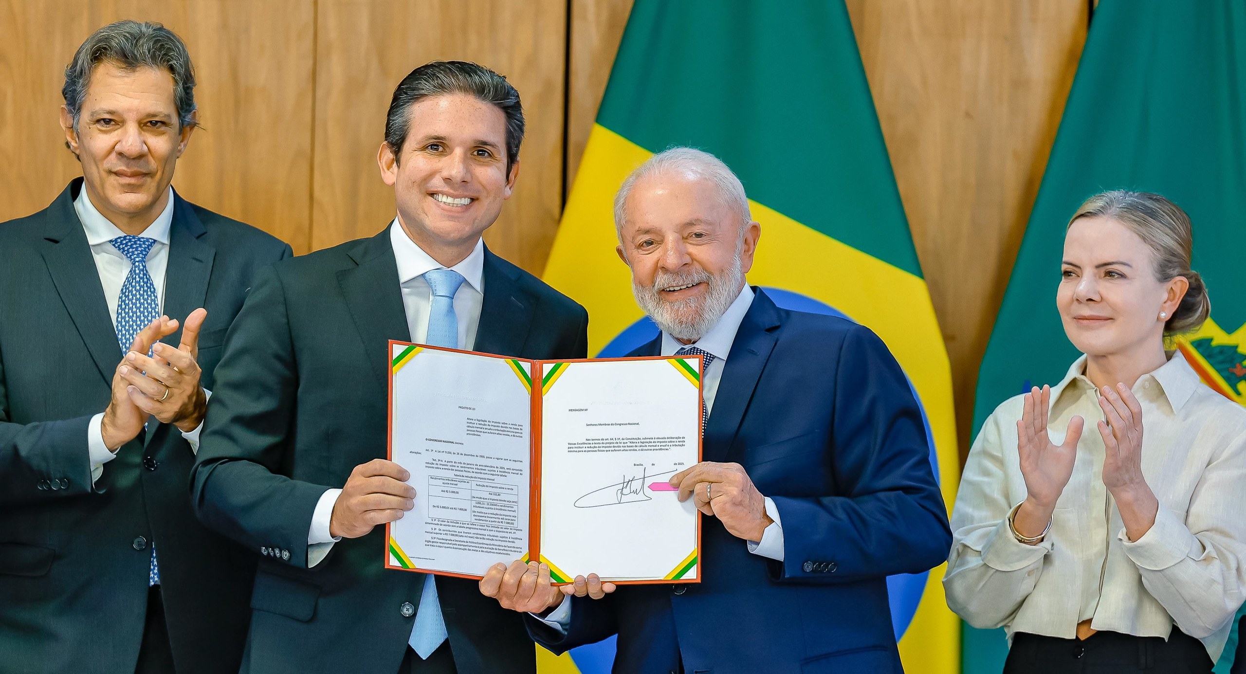 Fernando Haddad, Hugo Motta, Lula e Gleisi Hoffmann