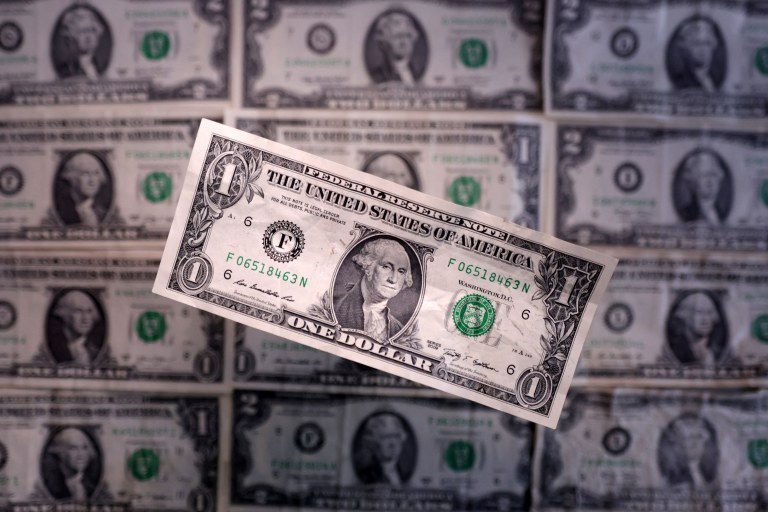 Notas de dólar
19/03/2025.