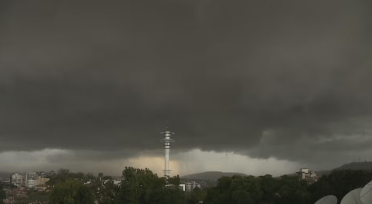 Temporal em Porto Alegre