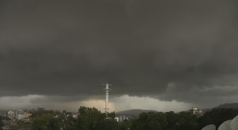 Temporal em Porto Alegre