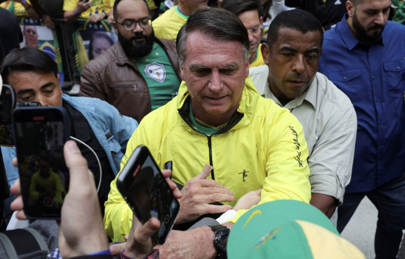 Jair Bolsonaro durante ato pró-anistia na Avenida Paulista, em São Paulo-SP, 6 de abril de 2025