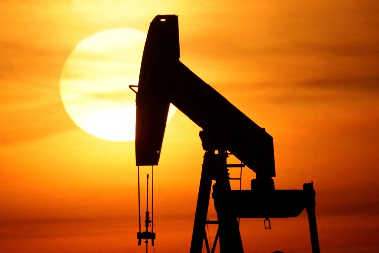 Bomba de petróleo na França