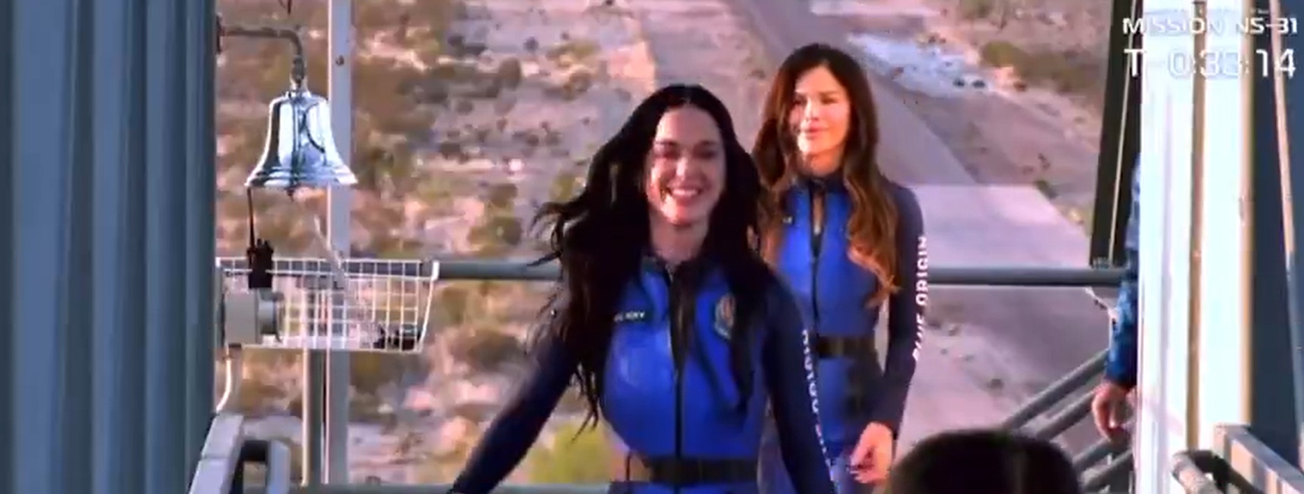 Katy Perry decola para o espaço com tripulação feminina a bordo da Blue Origin, empresa de Jeff Bezos