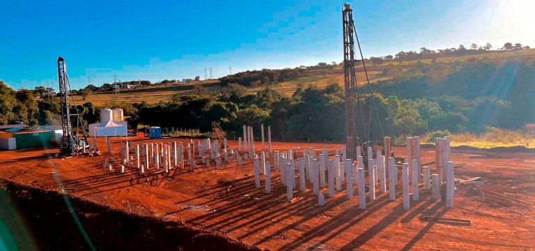 Obra de implantação de estação de tratamento de efluentes na fábrica da Laticínio Scala em Sacramento, no Triângulo Mineiro