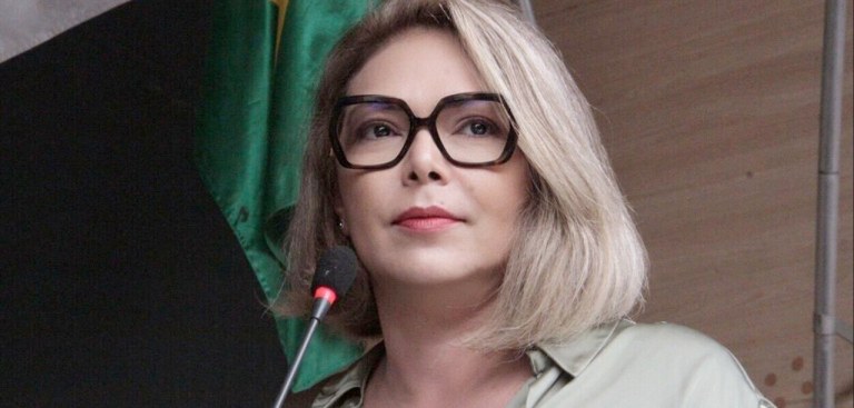 Liana Cirne Lins