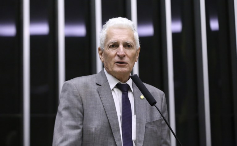Rogério Correia