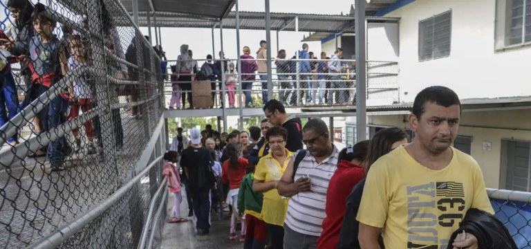 Fila para atendimento