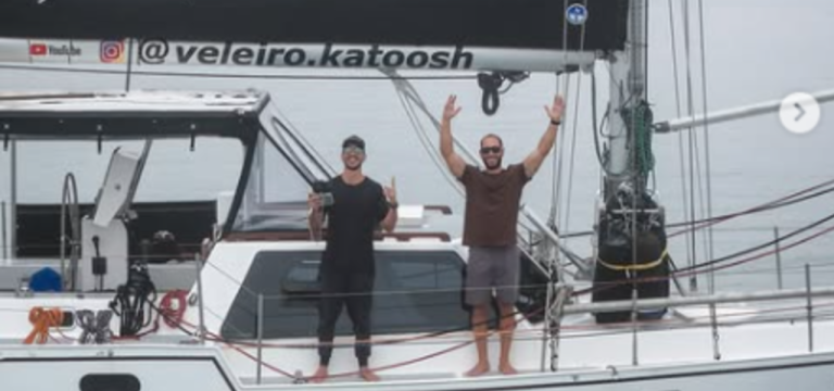 Lucas e Neto Faraco a bordo do veleiro Katoosh
