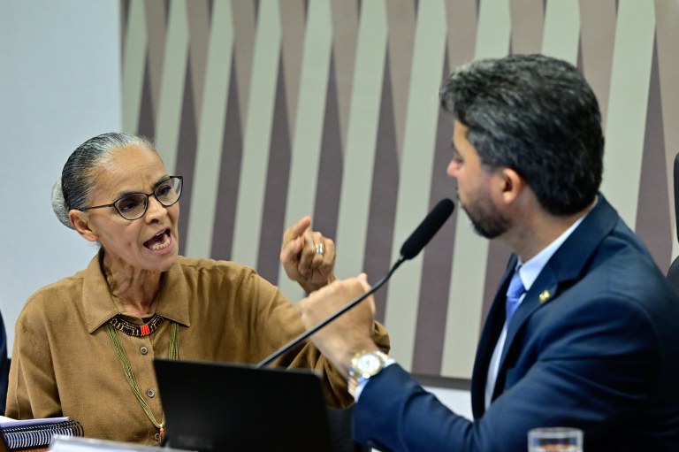 Marina Silva e senador Marcos Rogério discutem durante audiência de comissão do Senado