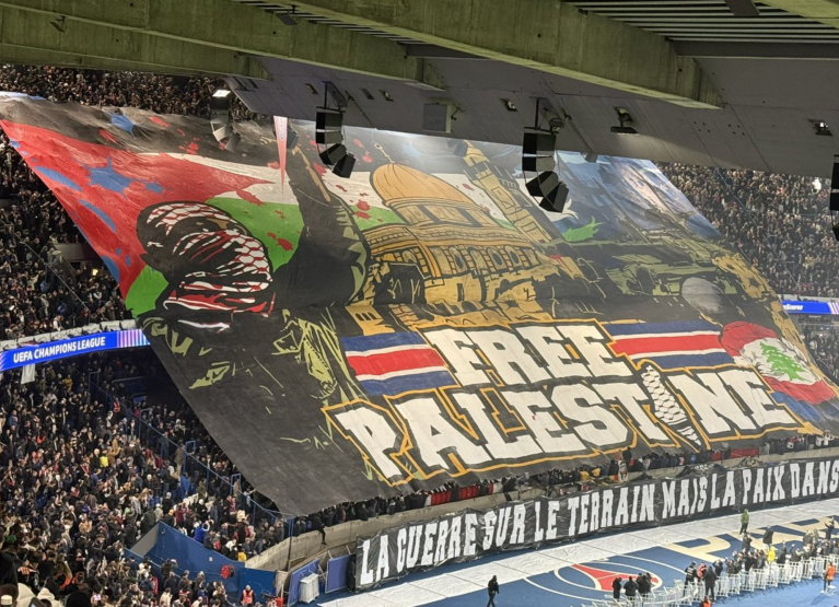Bandeira Palestina Livre na final da Liga dos Campeões