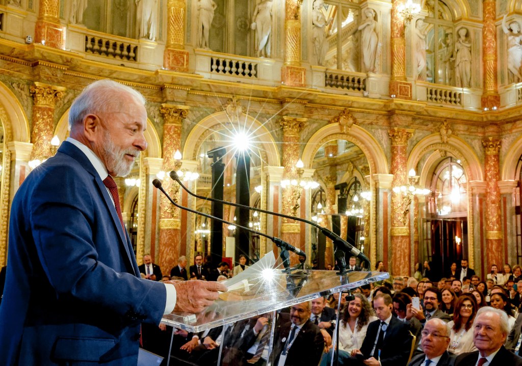 Lula é um líder mundial consagrado em ambiente doméstico desafiador