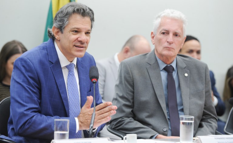 Ministro da Fazenda, Fernando Haddad, e deputado federal Rogério Correia