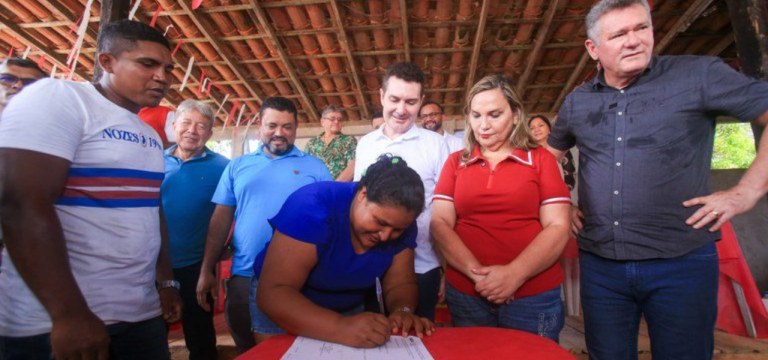 Assinatura de 182 moradias do programa Minha Casa, Minha Vida no Pará