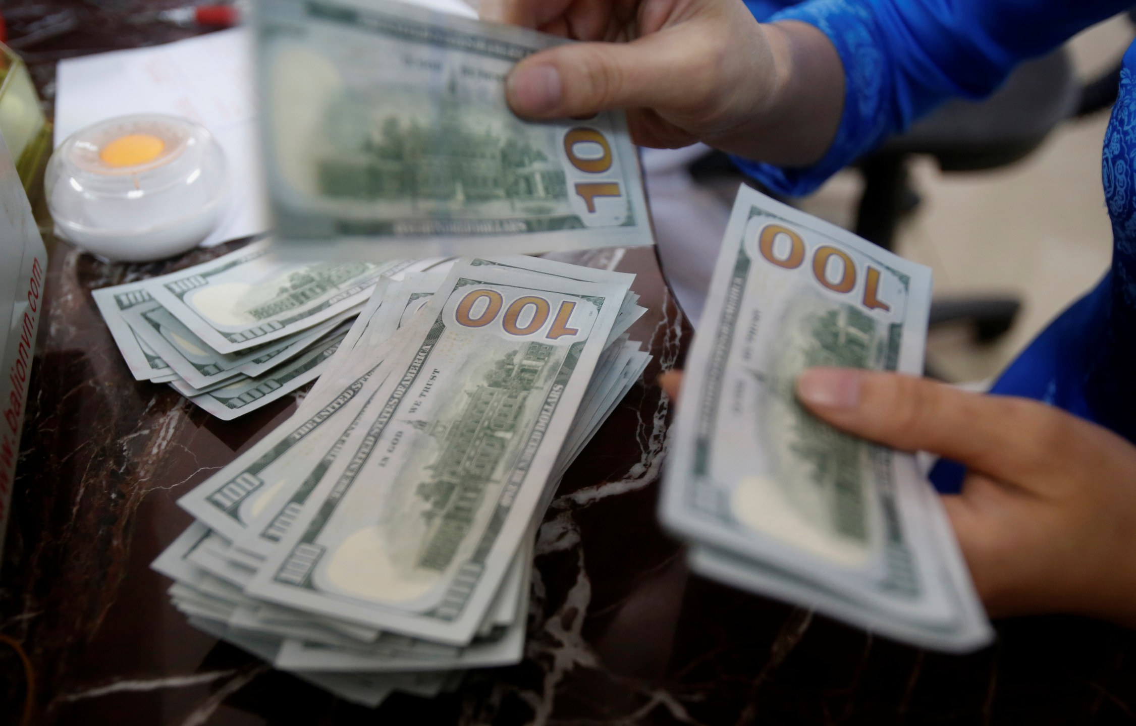 Notas de dólar
16/05/2016.
