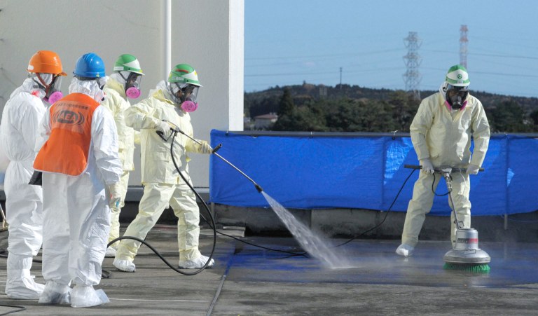 Água radioativa vaza da usina de Fukushima